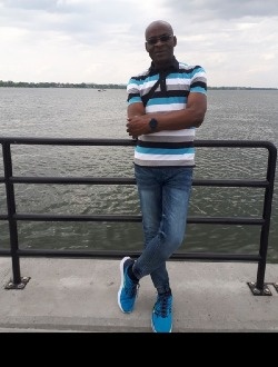 Covi's profile, a single 62-year-old a man in Montréal-Est