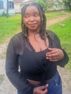 Angela's profile, a single 25-year-old a woman in Toamasina