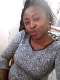 Edwige's profile, a single 40-year-old a woman in Douala