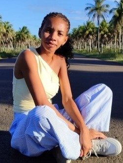 Eliane's profile, a single 25-year-old a woman in Antsiranana
