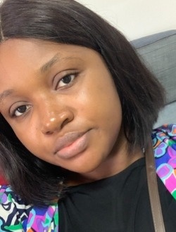 Dawilla's profile, a single 24-year-old a woman in Douala
