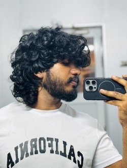 Rukshan Danushka's profile, a single 19-year-old a man in Colombo