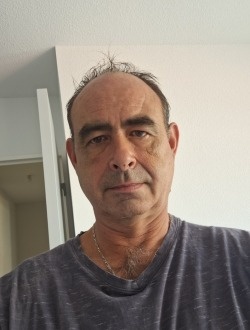 Romuald's profile, a single 47-year-old a man in Rivesaltes