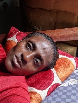 Florence's profile, a single 42-year-old a woman in Douala