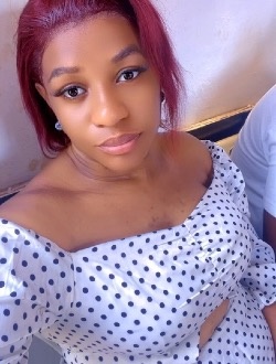 Evy's profile, a single 32-year-old a woman in Yaoundé