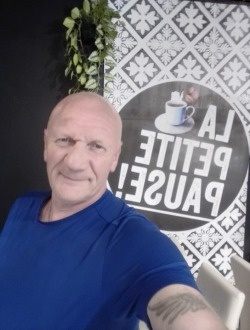 profile picture 0