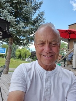 Miles's profile, a single 68-year-old a man in Lachine