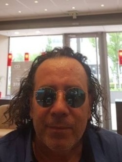 Marco's profile, a single 53-year-old a man in Aix-les-Bains