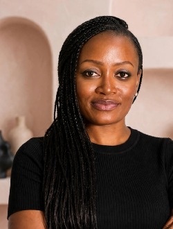 Leanda's profile, a single 38-year-old a woman in Bertoua