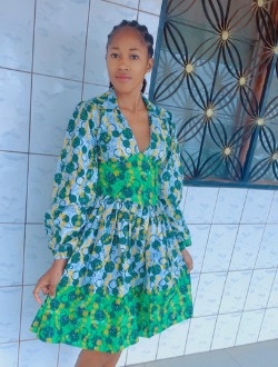 Marie Jeanne's profile, a single 25-year-old a woman in Yaoundé