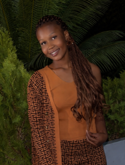 Fanta's profile, a single 23-year-old a woman in Bamako