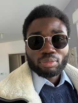 Chris's profile, a single 32-year-old a man in Les Herbiers