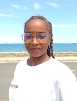 Maevasoa's profile, a single 37-year-old a woman in Antanambao-Andrangazaha