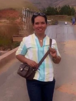 Aina's profile, a single 32-year-old a woman in Antananarivo
