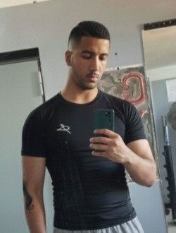 Sofian's profile, a single 26-year-old a man in 'Aïn Beïda
