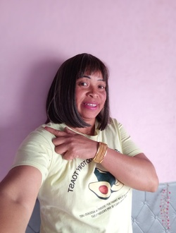 Christelle's profile, a single 37-year-old a woman in 1ER Arrondissement