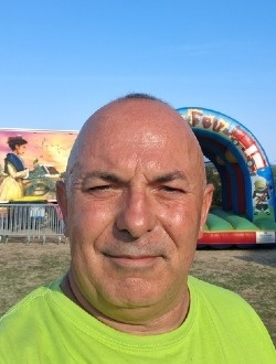 Max's profile, a single 51-year-old a man in Angoulême