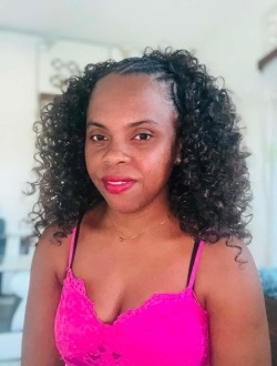 Corina's profile, a single 30-year-old a woman in Sambava