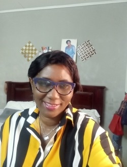 Cécilia's profile, a single 50-year-old a woman in Douala