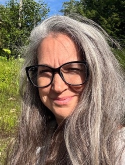 Emma's profile, a single 50-year-old a woman in Brome