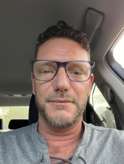 Guillaume's profile, a single 37-year-old a man in Nantes