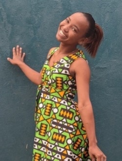 Lucia's profile, a single 24-year-old a woman in Toamasina