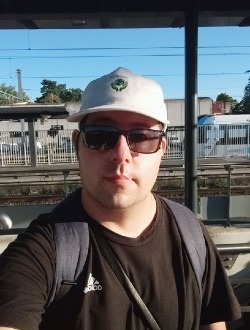 Yami Solitaire's profile, a single 29-year-old a man in Paris