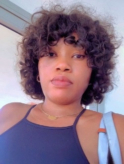Vicky's profile, a single 29-year-old a woman in Yaoundé