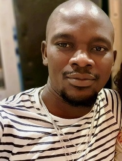 Tobias's profile, a single 32-year-old a man in Yaoundé