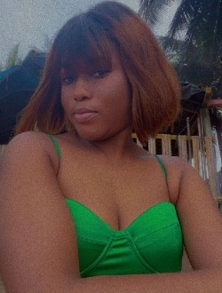 Nini's profile, a single 25-year-old a woman in Bouaké