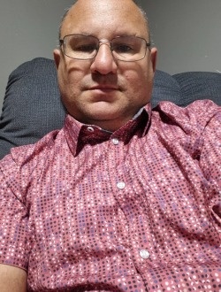 Yves's profile, a single 52-year-old a man in Miramichi