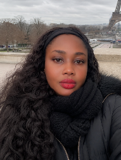 Olivia's profile, a single 43-year-old a woman in Abidjan