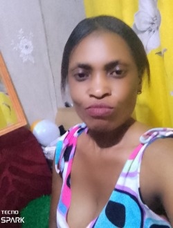 Beauté's profile, a single 36-year-old a woman in Yaoundé