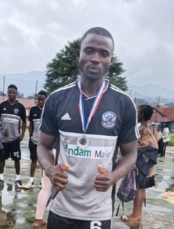 Telen's profile, a single 30-year-old a man in Douala