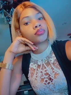 Belva's profile, a single 27-year-old a woman in Yaoundé