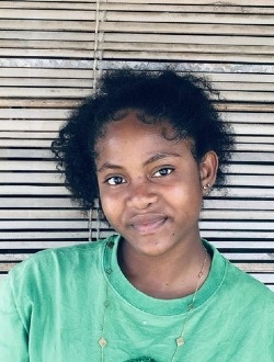 Dori's profile, a single 19-year-old a woman in Antsiranana