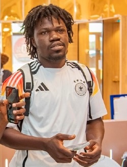 Mano's profile, a single 23-year-old a man in Cotonou