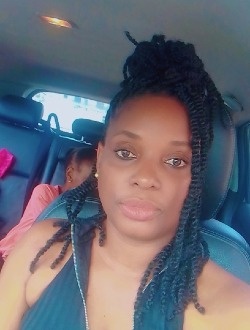 Chilly's profile, a single 40-year-old a woman in Douala