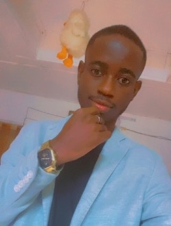 Maxi's profile, a single 27-year-old a man in Lomé
