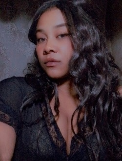 Ravaka's profile, a single 24-year-old a woman in Toamasina