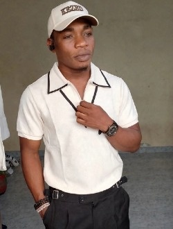 Kezed's profile, a single 35-year-old a man in Man