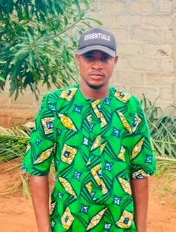 Elohim's profile, a single 33-year-old a man in Hévié
