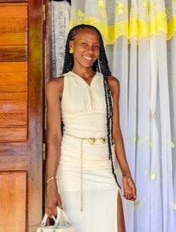 Francia's profile, a single 26-year-old a woman in Toamasina