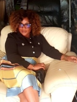 Mireine's profile, a single 37-year-old a woman in Douala