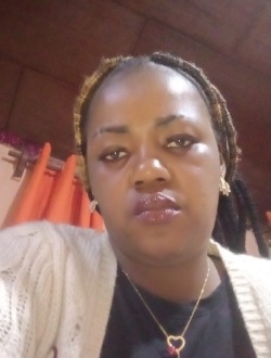 Genève's profile, a single 36-year-old a woman in Yaoundé