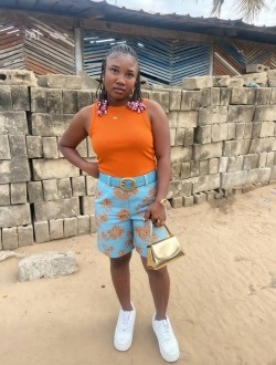 Emilie's profile, a single 28-year-old a woman in Lomé