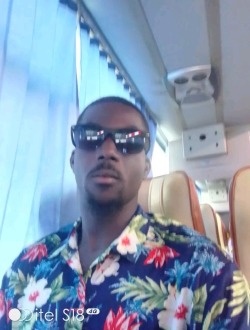 Roméo's profile, a single 35-year-old a man in Abadjin-Kouté