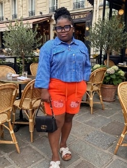 Émeraude's profile, a single 18-year-old a woman in Douala