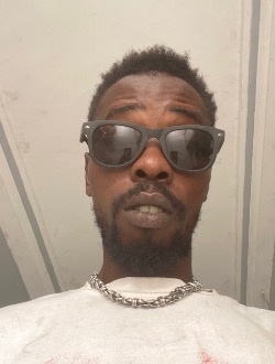 Cheikh's profile, a single 29-year-old a man in Mbour