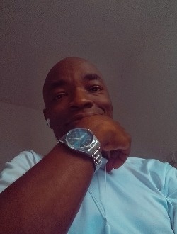Aurele's profile, a single 39-year-old a man in Douala